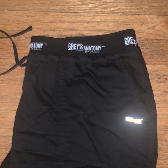 Black scrub bottoms with pocket - Picture 2 of 2